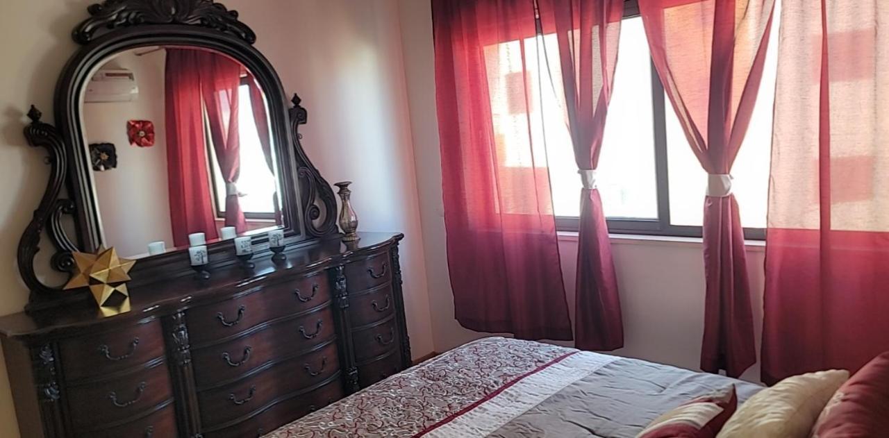 Your Home Away From Home برايا المظهر الخارجي الصورة